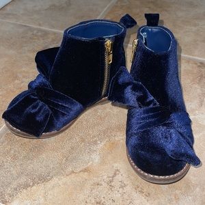 Janie and Jack Navy Velvet Booties Size 8